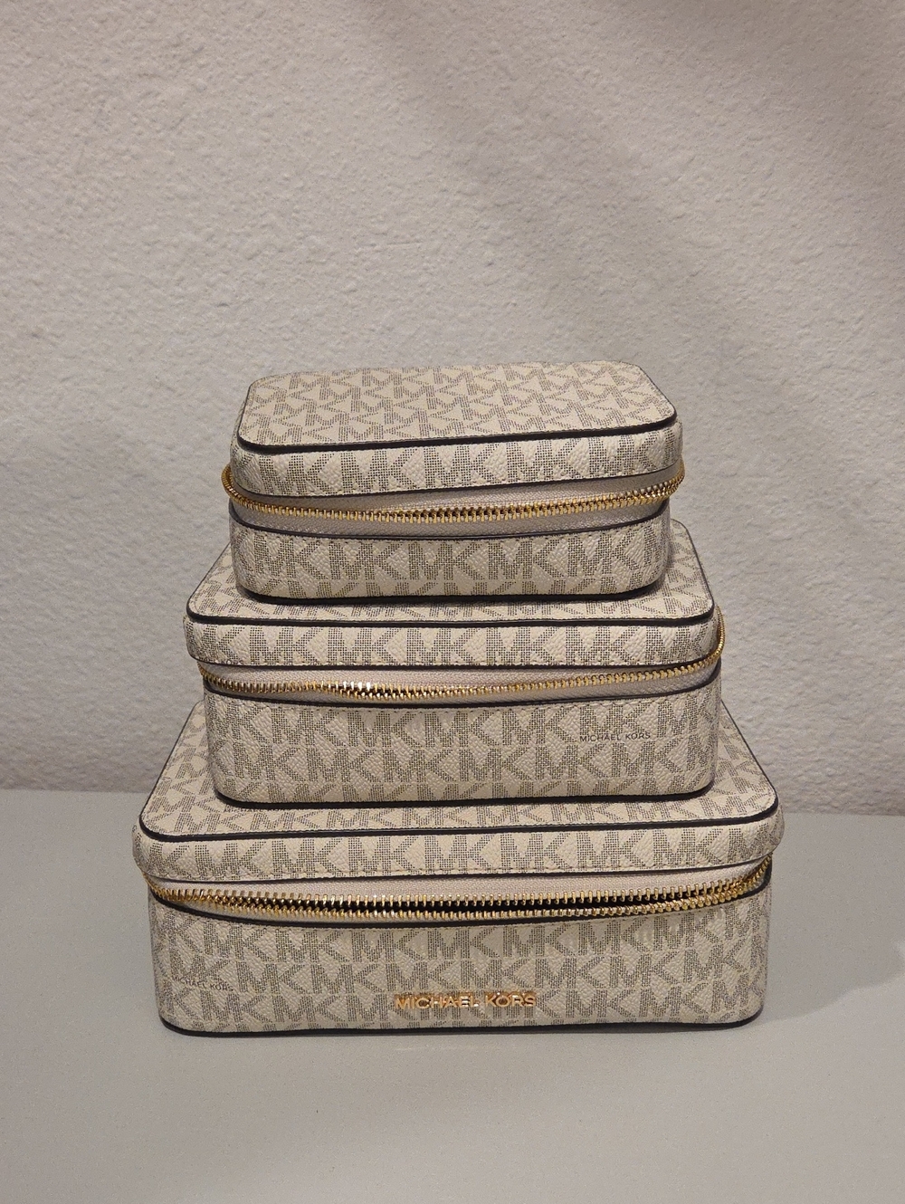 Michael Kors Signature Logo Travel Jewelry Case Set in Vanilla